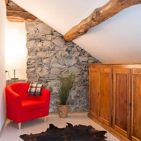 Apartment Rustic At The Pier Of - The House Of Travelers Brienno