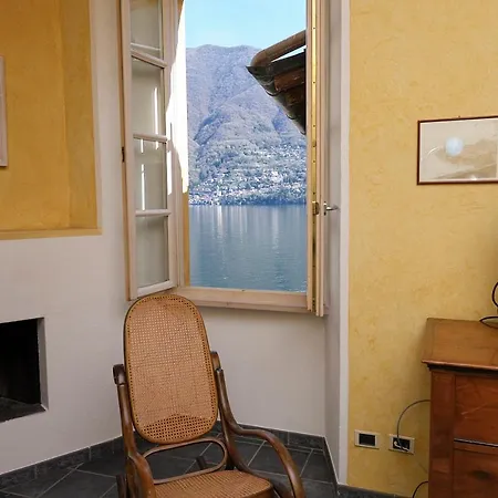 Apartman Rustic At The Pier Of - The House Of Travelers