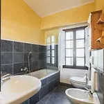 Rustic At The Pier Of - The House Of Travelers Apartamento Brienno