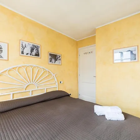 Rustic At The Pier Of - The House Of Travelers Appartamento