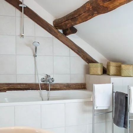 Rustic At The Pier Of - The House Of Travelers *