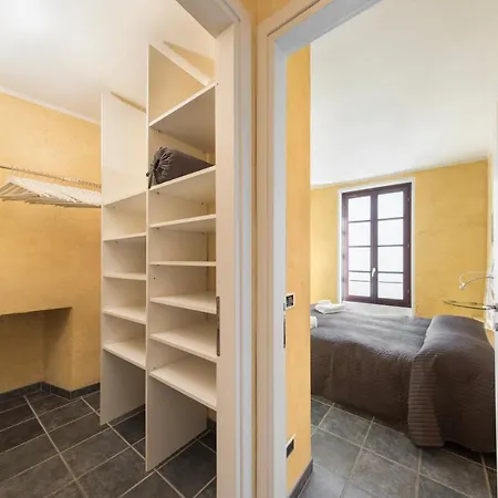 Rustic At The Pier Of - The House Of Travelers *